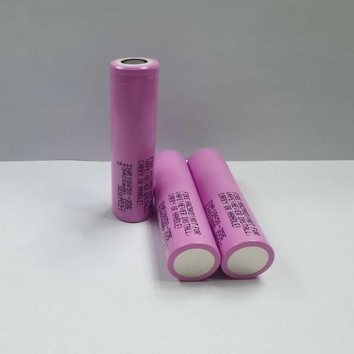 Samsung 35E 3500 mAh Акумулятори INR 18650 2025 рік