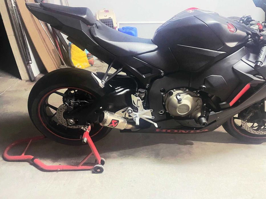 Vendo Mota Honda CBR 1000 RR