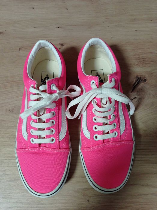 Ténis Vans como novos
