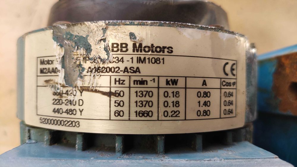 Motor trifásico com duplo redutor 1,5 RPM