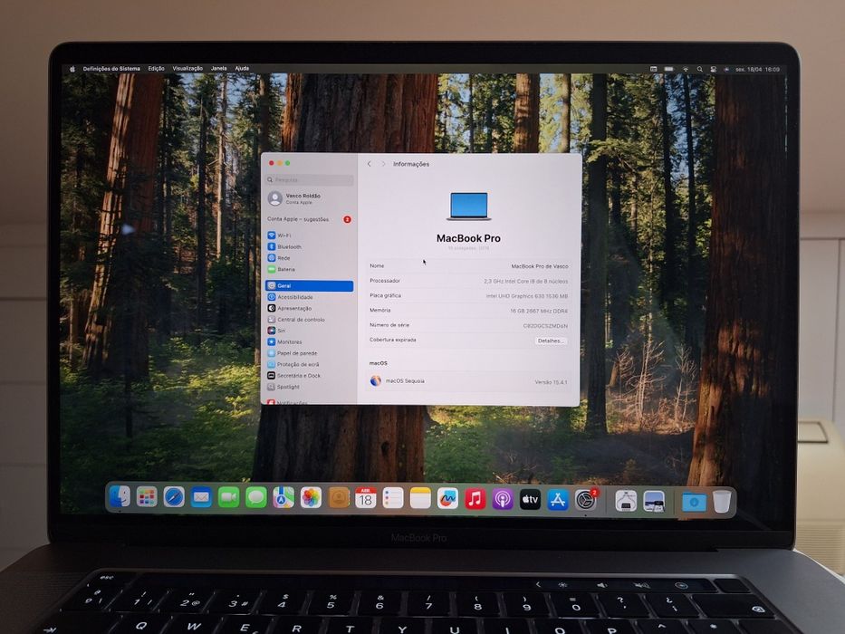 MacBook Pro 16 (2019)64729595504643121