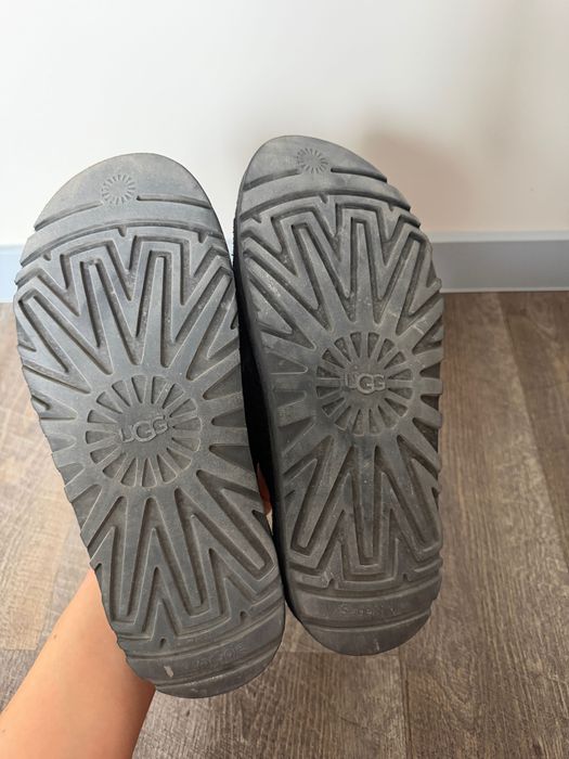 Klapki UGG rozmiar 40