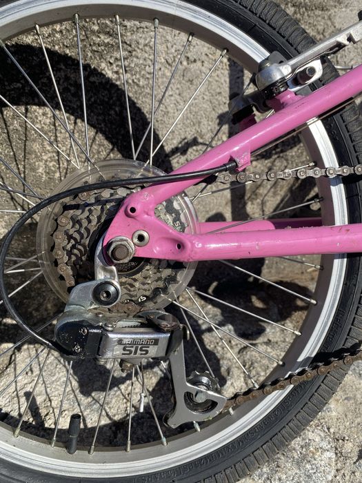 Bicicleta Specialized Hotrock roda20