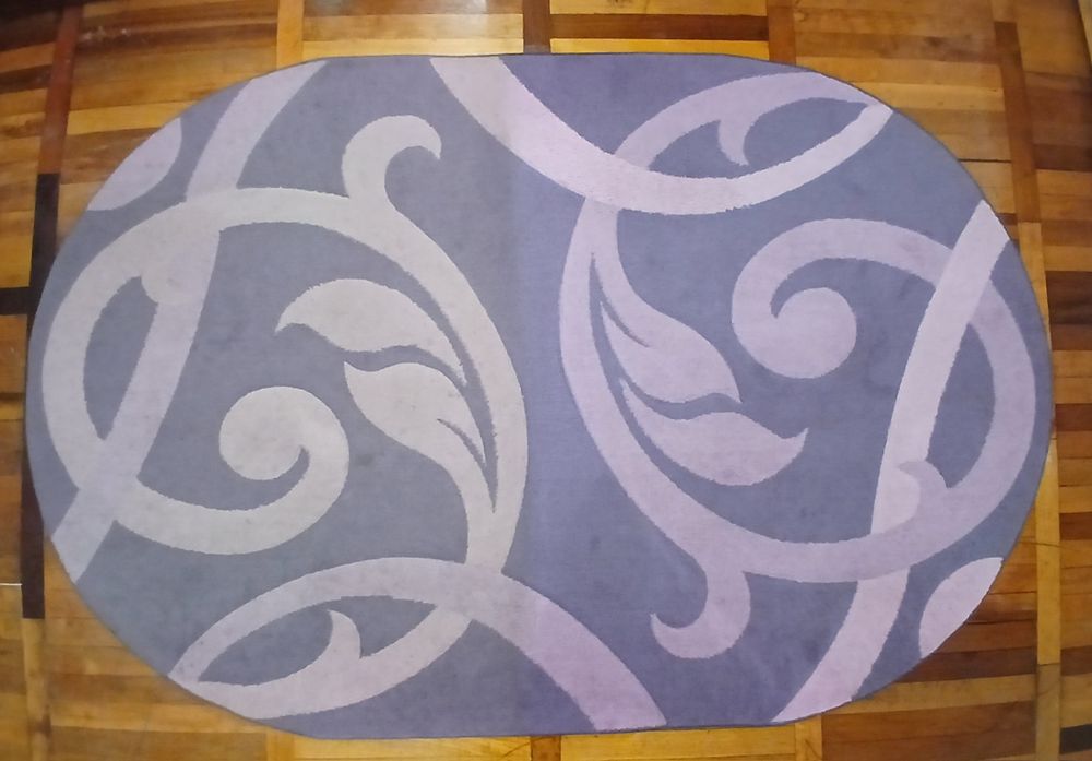 Хімчистка килимів, м'яких меблів, матраців, авто