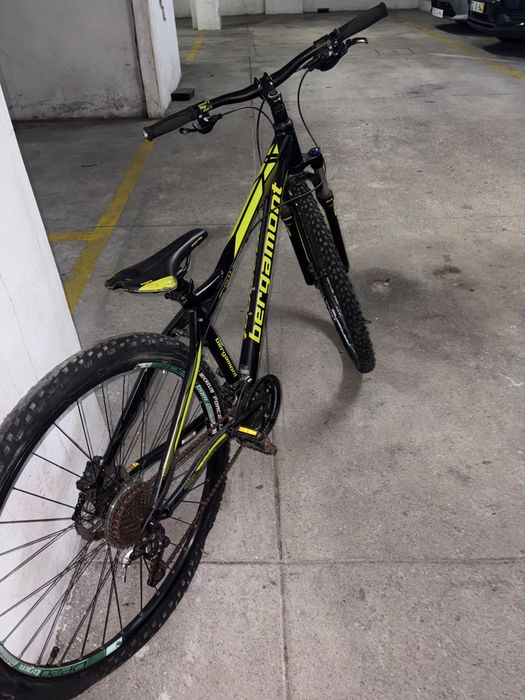 Vendo estas duas bicicletas