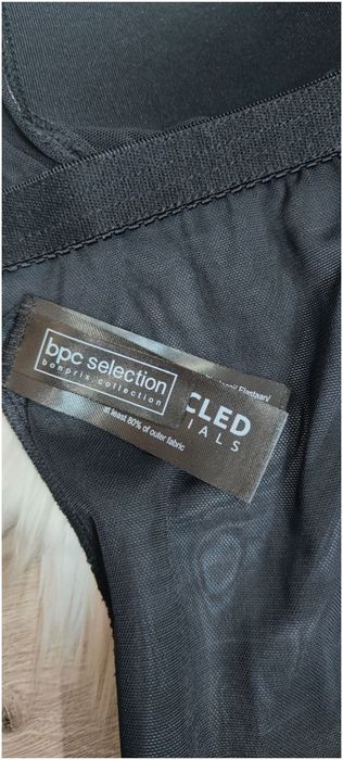 Nowy Stroj Kapielowy  Damski Czarny z Nadrukiem BPC Selection (XL)