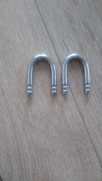 Kolano na szybę stalowe na wężyk 4-6mm