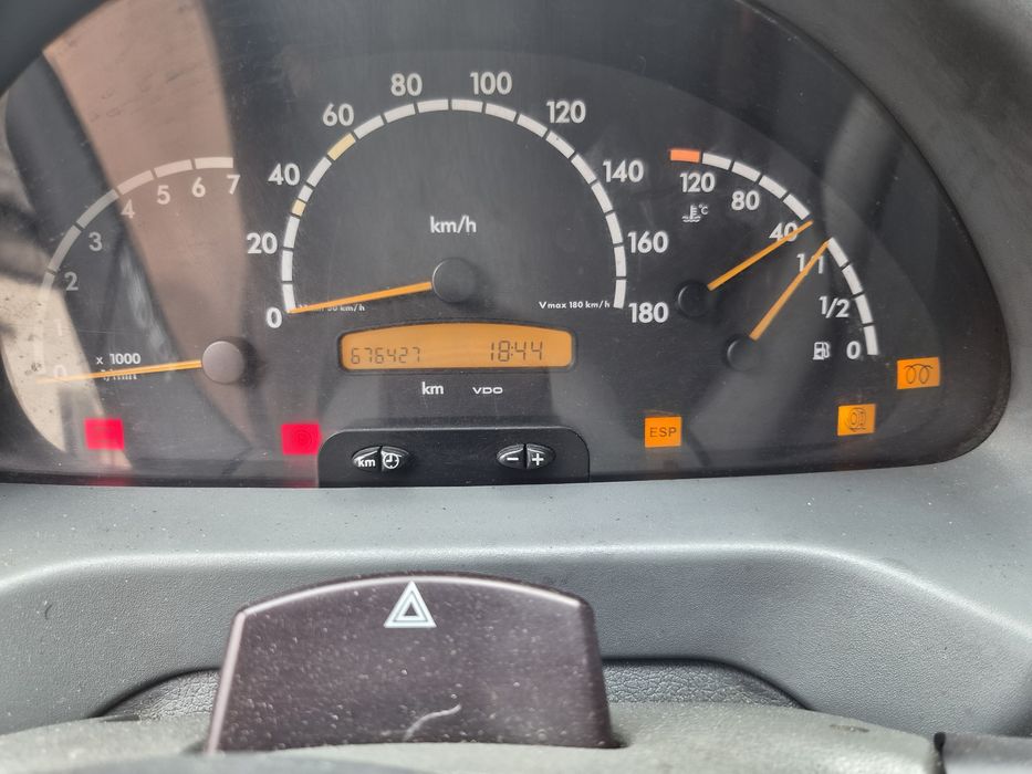 Sprzedam mercedes sprinter max w całości lub na części