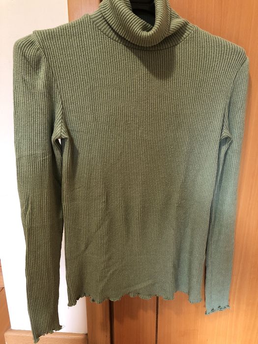Camisola gola alta verde