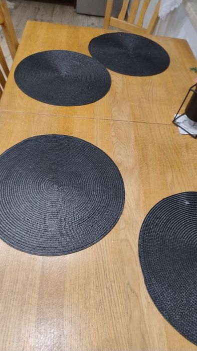 Stół dębowy + 4 krzesła bardzo mocny lite drewno