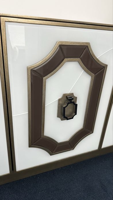 PROMOÇAO Aparador ÁREA STORE / Buffet Art Déco 4 Portas Branco e Dourado – 180cm