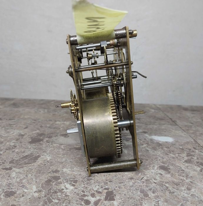 M149 Mechanizm starego zegara ściennego Mauthe