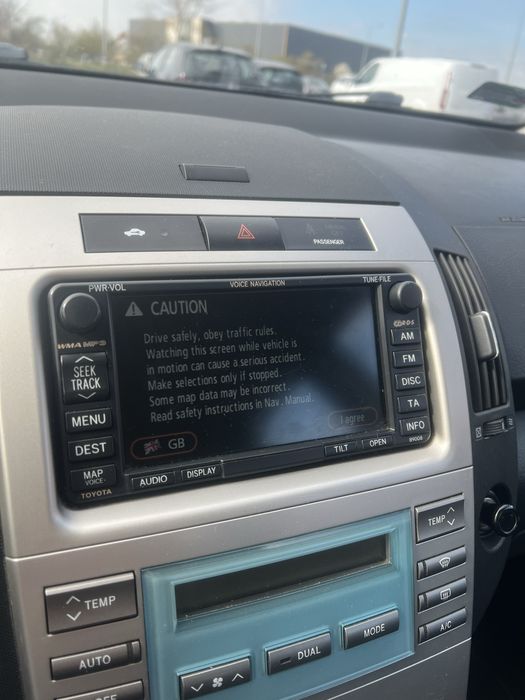Radio/Navi toyota corolla verso B9008