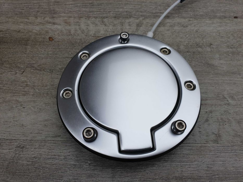 Audi TT 8N Klapka wlewu paliwa