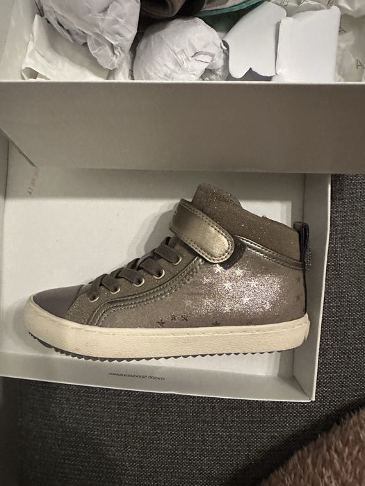 Продам кеди Geox для дівчинки