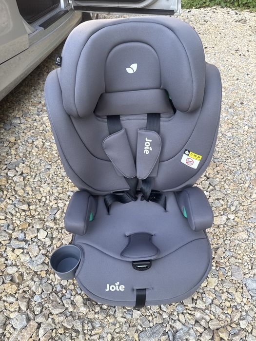 Fotelik samochodowy Joie Elevate R129