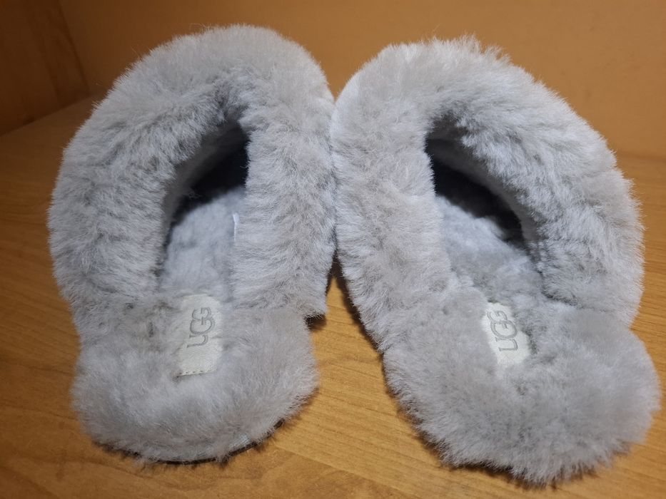 Жіночі фірмові тапулі, Ugg