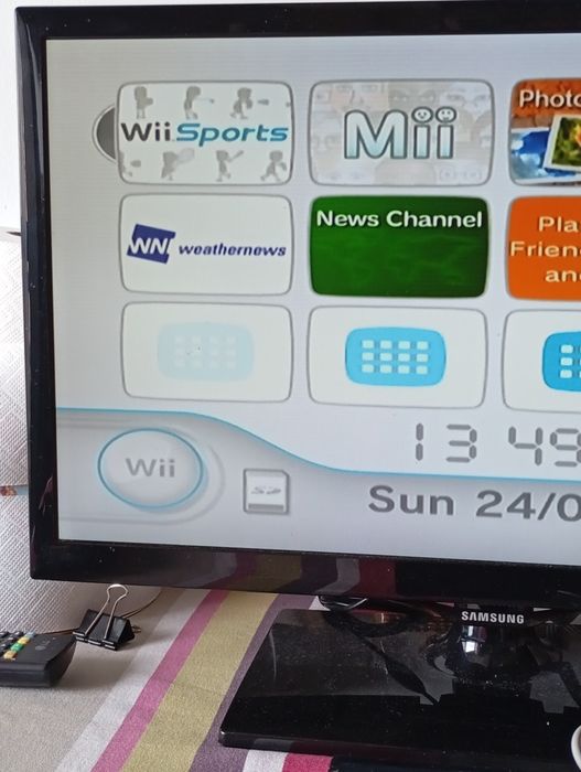 Nintendo Wii preta com 1 jogo