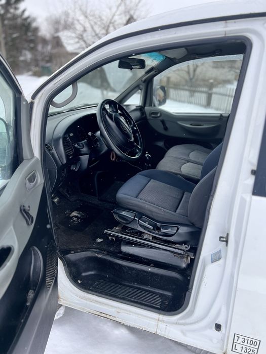 Бус Хундай н1 грузовий