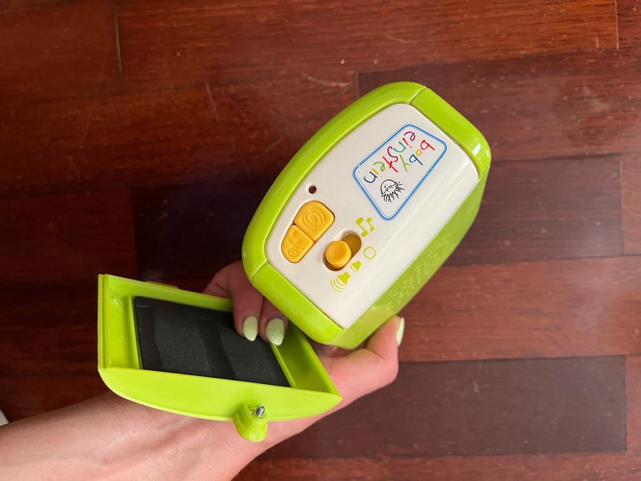 Espreguiçadeira de bebe com musica e vibracao