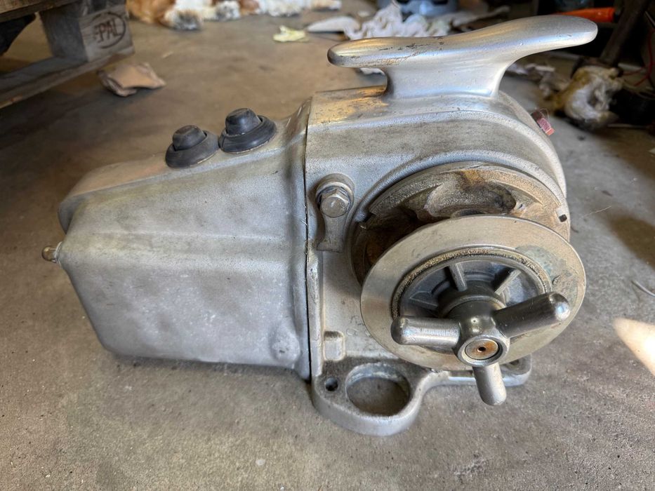 Winda kotwiczna Lofrans elektryczna 12V / 1000 wat