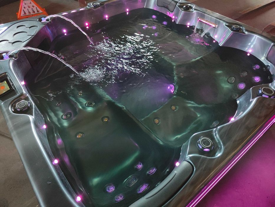 Jacuzzi ogrodowe Balboa , gecko - mocny masaż. Montaż + Dostawa
