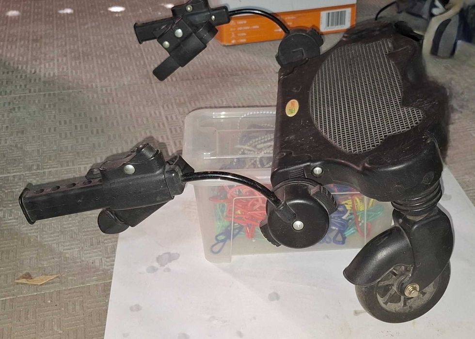 Patim universal para carro de bebé