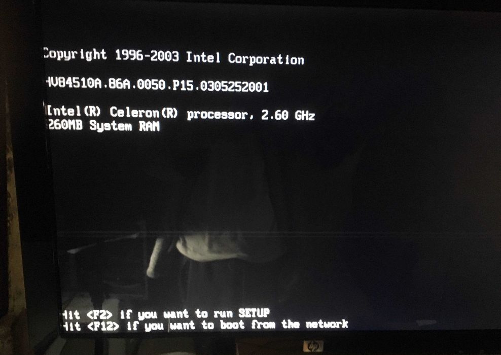 Motherboard Intel D845WN (skt478 - P4 - SDR/DDR), Celeron 2.6G + RAM