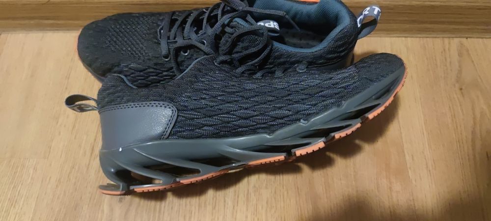 Buty sportowe rozmiar 45