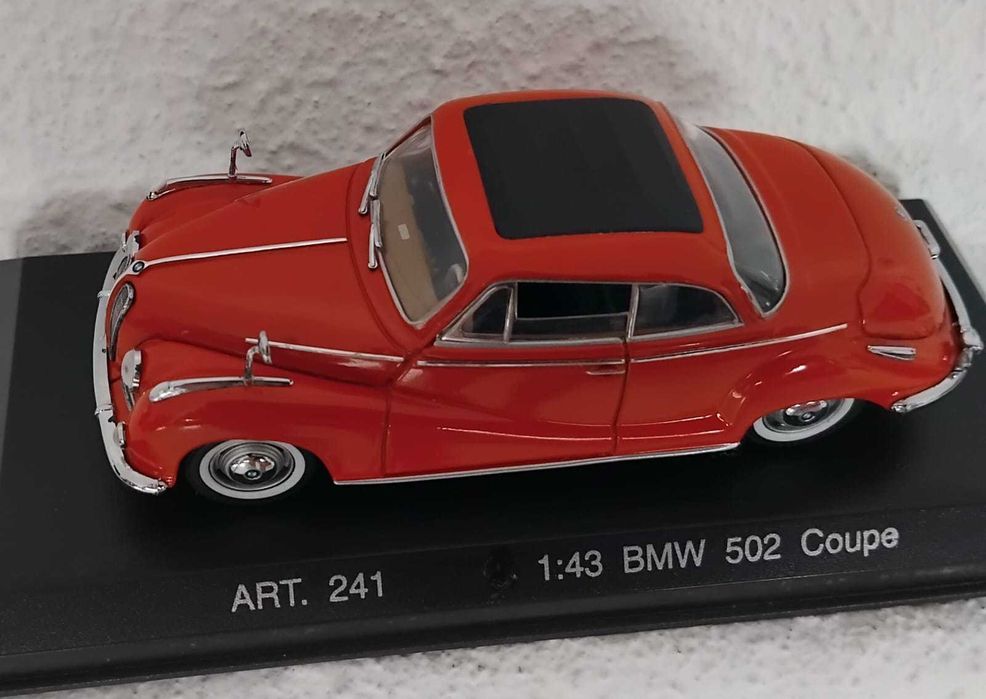 BMW 3.0 CSL Schuco. 50€   Vendo miniaturas da minha coleção 1/43.