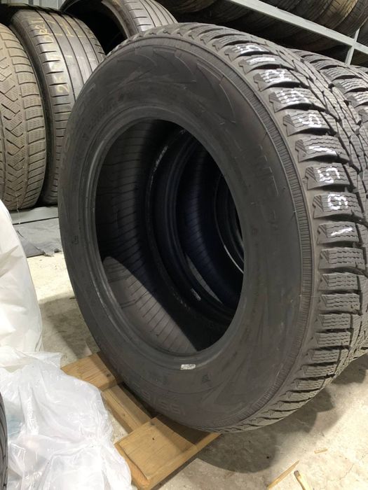 Продам шины  резину Колеса  шины 195 65 R15