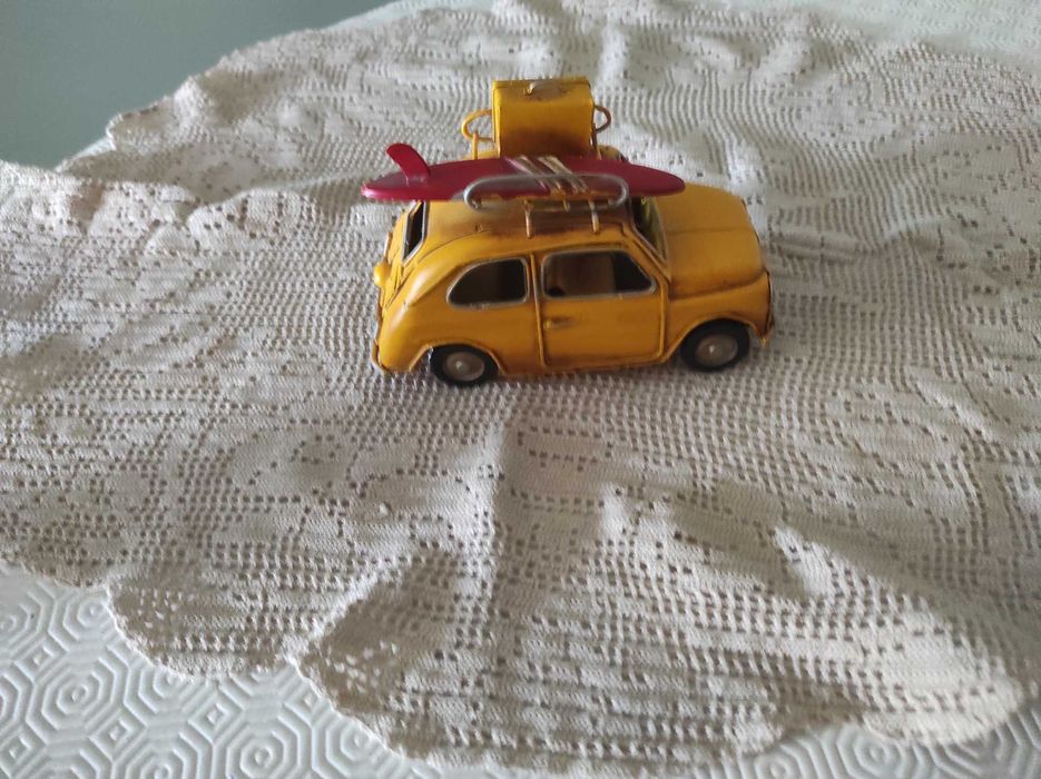 Calhambeque em latão