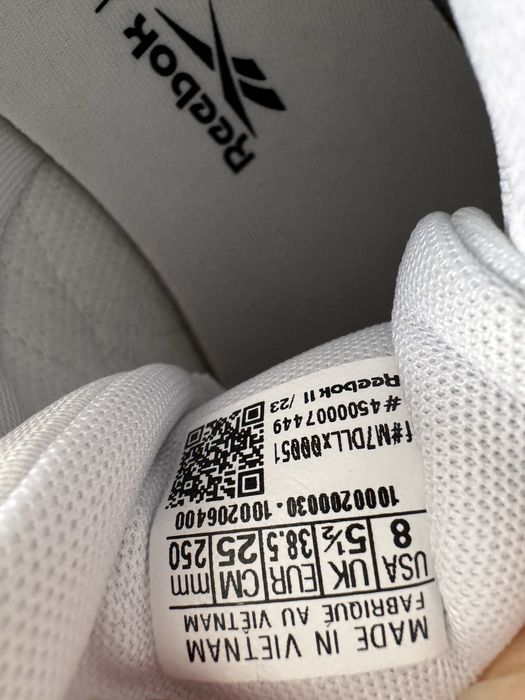 Оригінальні жіночі кросівки Reebok Club MEMT Bold (Wmns).