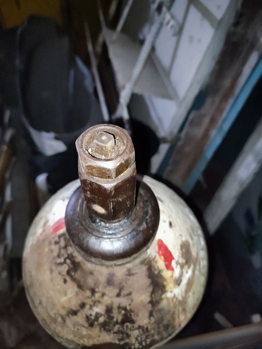 Продам ацителеновый балон.