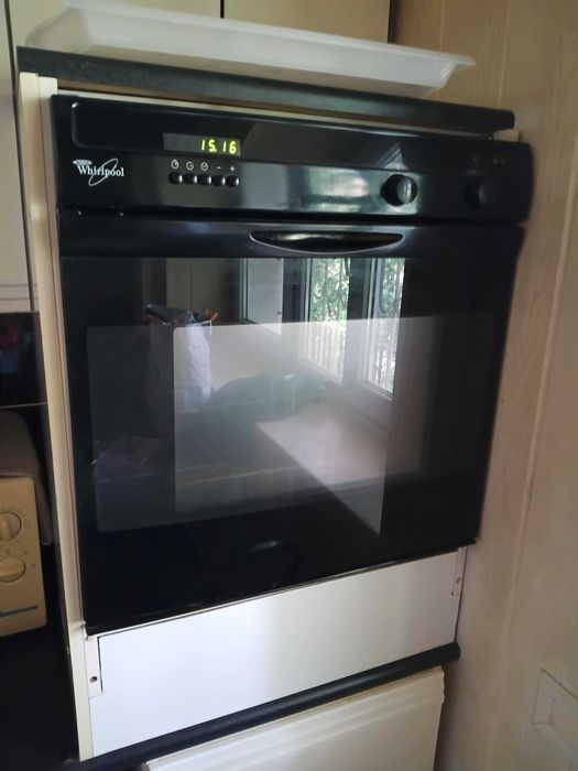 piekarnik zabudowa whirlpool elektryczny