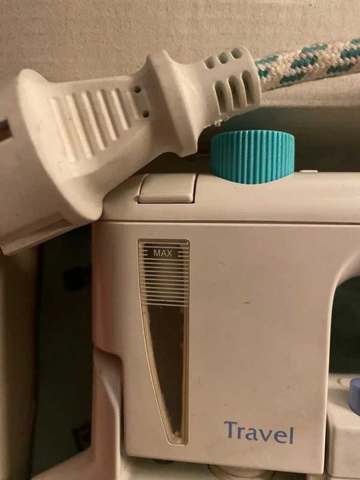 Ferro engomar a vapor para viagem férias. Nunca usado.