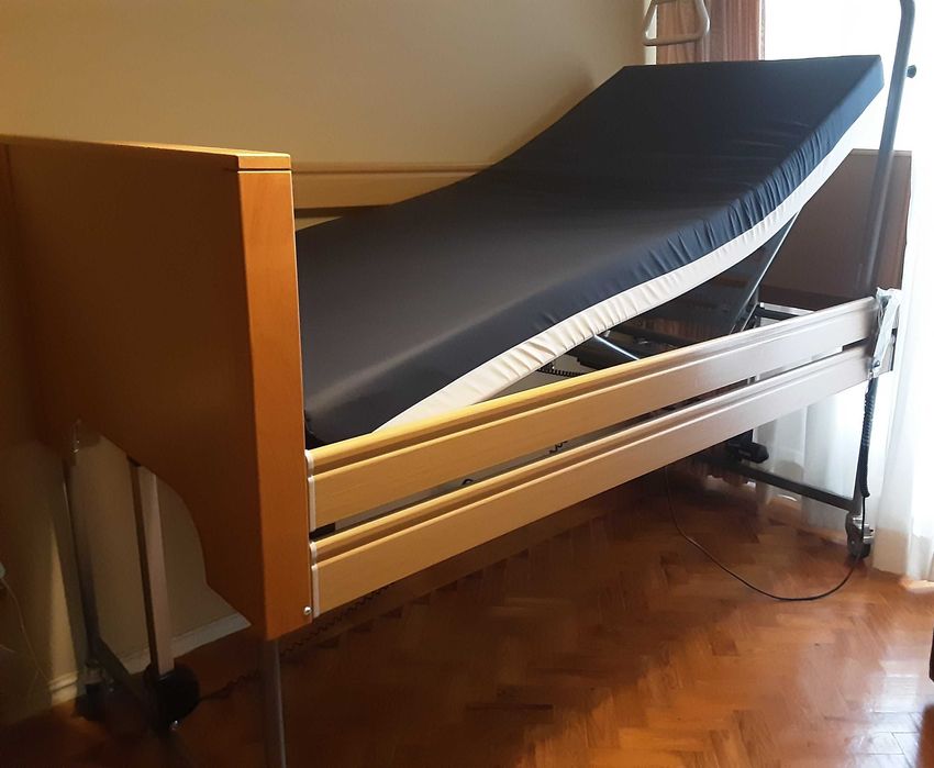 Cama Articulada e Elevatória Elétrica (+ Ofertas) - Como NOVA!