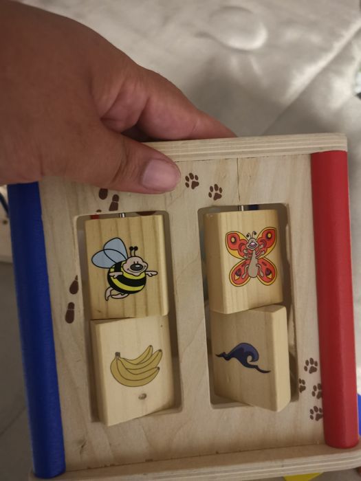 Brinquedo de madeira
