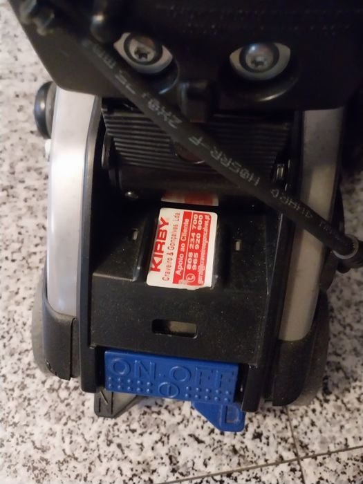 Aspirador Kirby em bom estado.