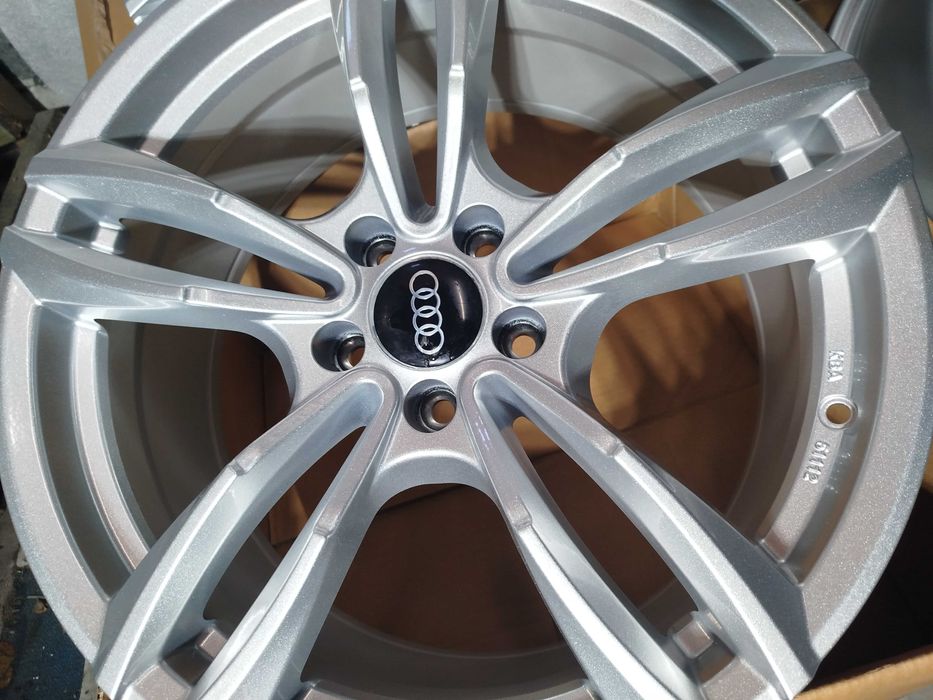 A369# Alufelgi Nowe 19" 5x112 8,5jEt45 AUDI A4 B8 B9 C8 A6 C7 C8 C9 A8