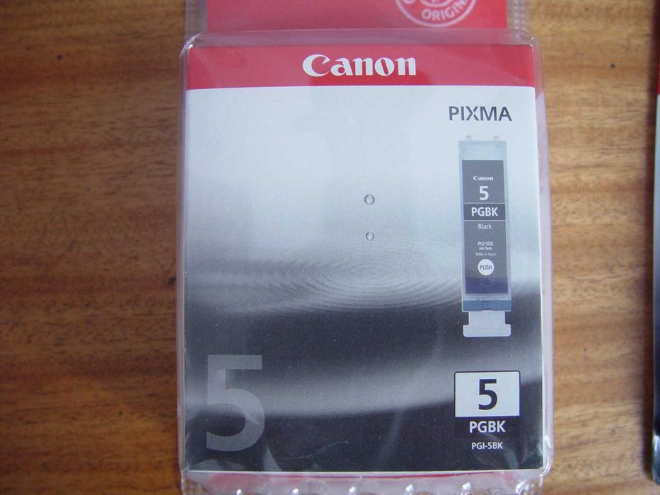 Tinteiros Canon novos e originais.