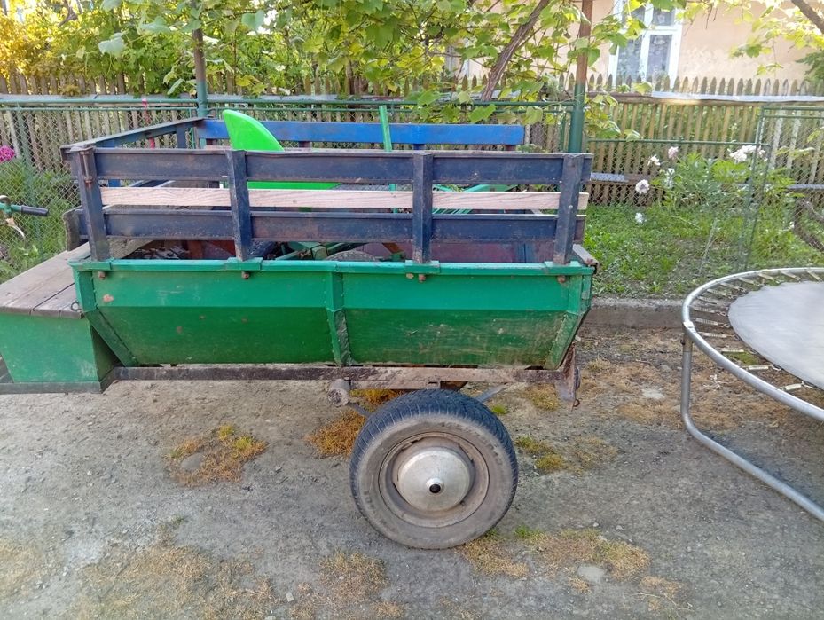 Мотоблок 8кс.на ходу.