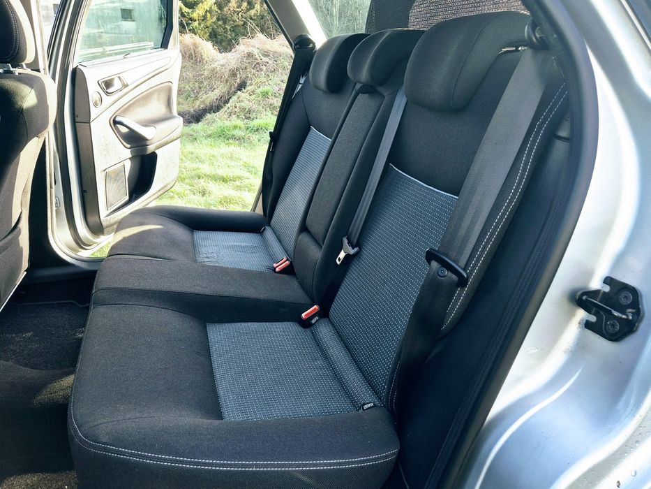 Ford Mondeo 2011 rok LIFT 2.0 diesel