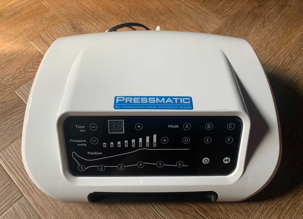 Pressmatic PM-6000D do presoterapii drenażu limfatycznego + mankiety