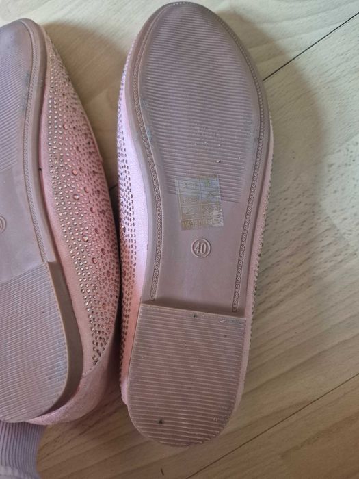 Różowe damskie espadryle z cekinami Groto gogo rozmiar 40