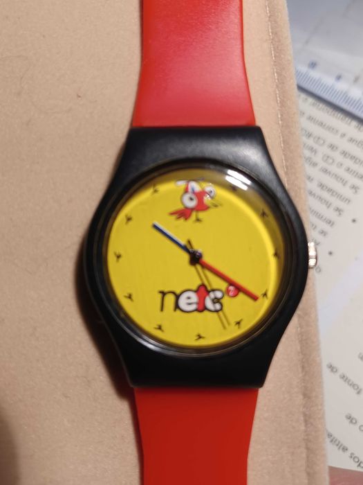 Relógios para criança novos.