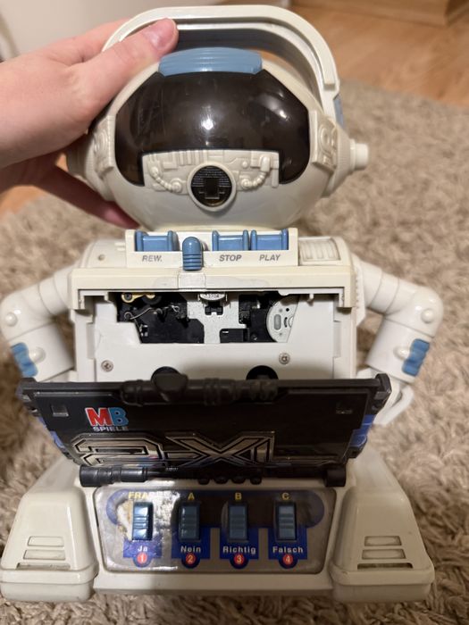 Robot na kasety 2-xl