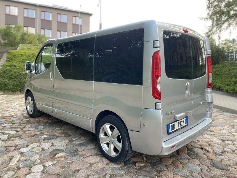 Продам opel vivaro 2008 рік