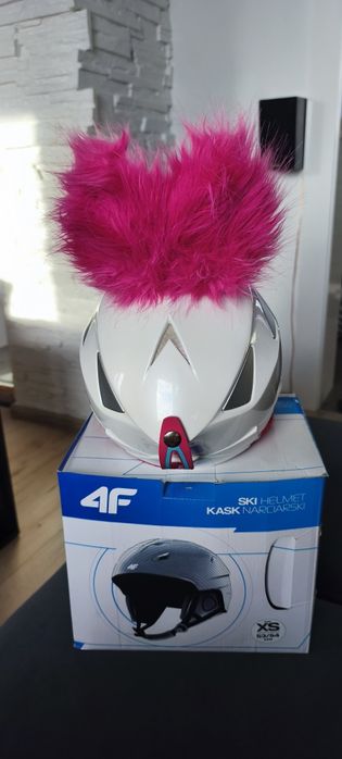 Kaska narciarski damski rozmiar xs 53/54 4F stan bardzo dobry