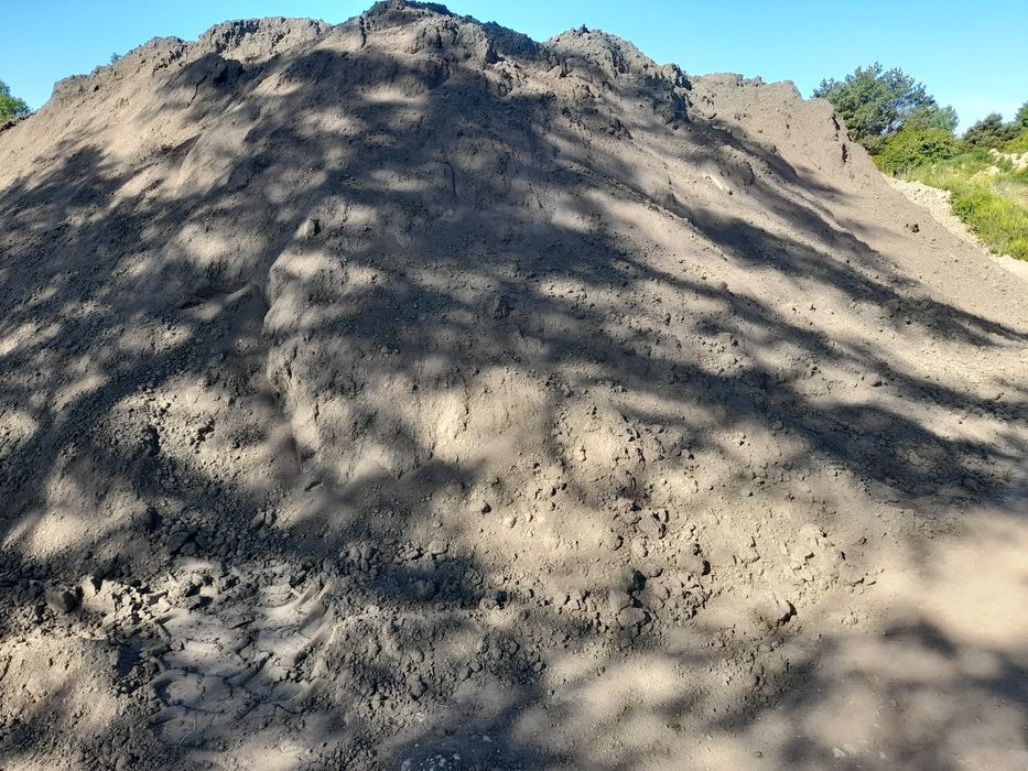 Ziemia ogrodowa przesiana, czarnoziem pod trawnik i ogrody.